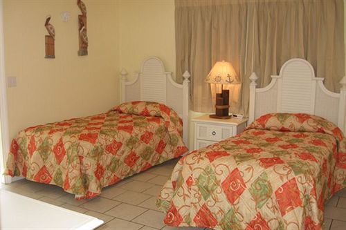 Pelican Beach Villas Марш-Харбор Экстерьер фото
